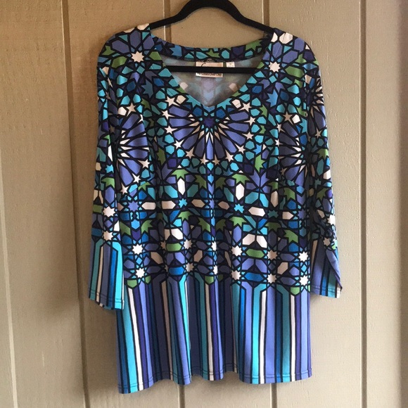 Linea by Lous Dell’Olio Tops - Linea by Louis Dell’Olio 1X shades of blue top
